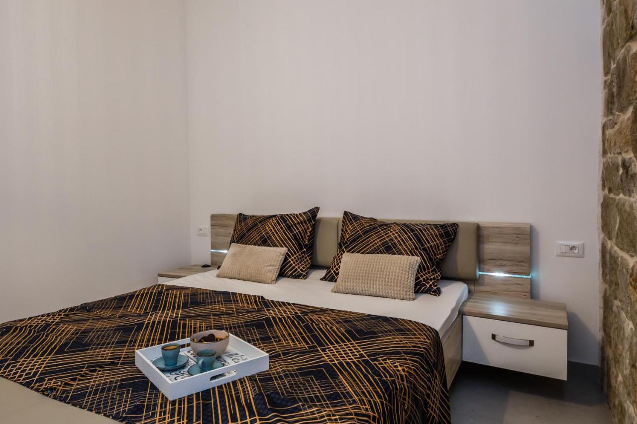 Appartement Angels-Split **** Extérieur photo